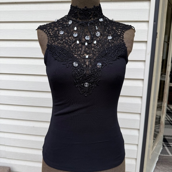 Stunning Black High Neck Lace Open Back Top - Picture 1 of 9